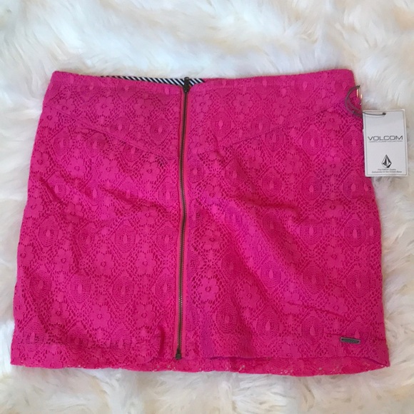 Volcom pink lace skirt - Picture 2 of 2